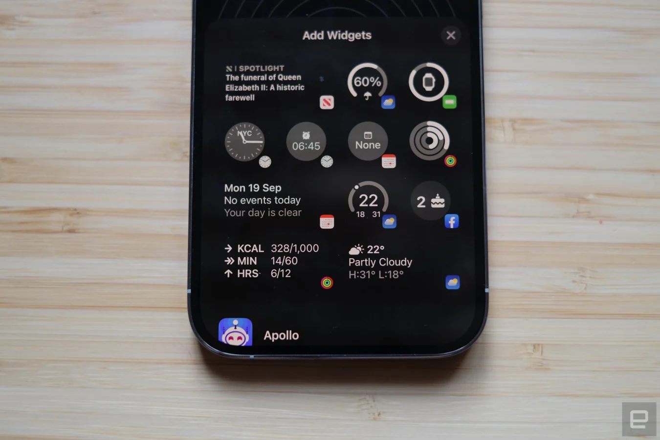 iOS 16 add widgets